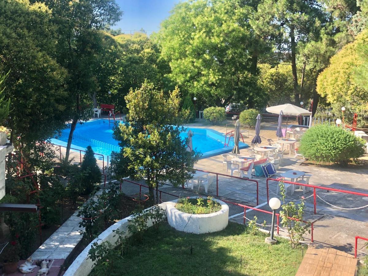 Villa Victoria swimming pool lux apartment Peraía Extérieur photo