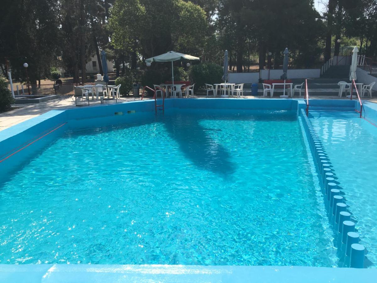 Villa Victoria swimming pool lux apartment Peraía Extérieur photo